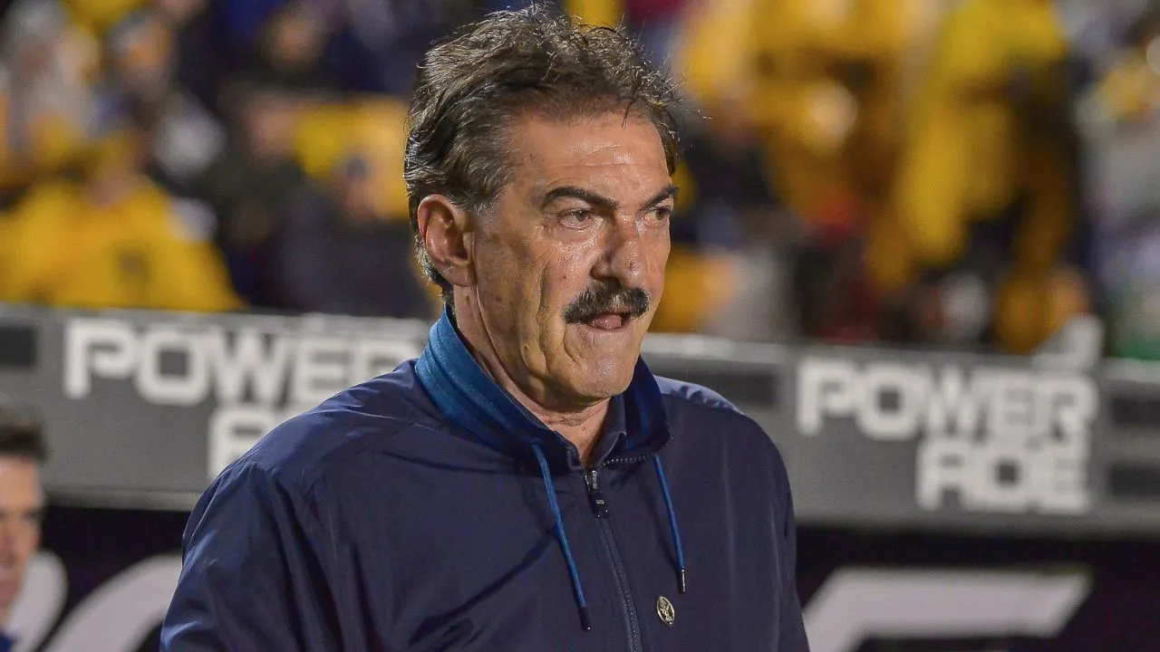 México vs Ghana: Ricardo La Volpe promociona el Viernes botanero en plena transmisión de TUDN.