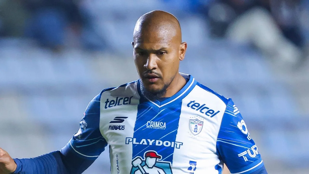 Salomón Rondón, jugador del Pachuca. 