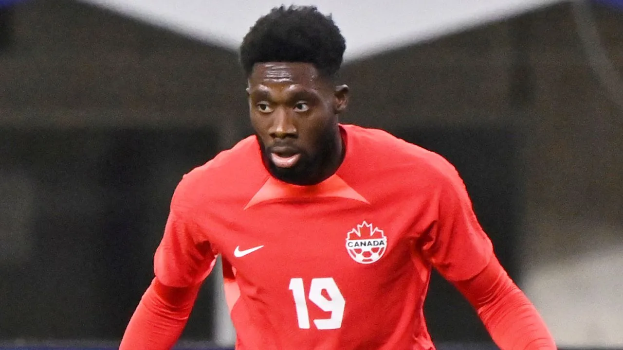 Alphonso Davies a la banca, alineaciones Canadá vs Suiza