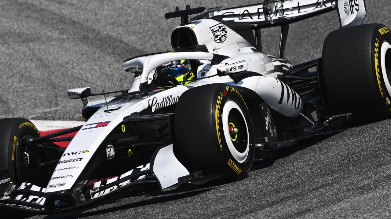Checo Pérez, retirado del GP de Austria de la Fórmula 1