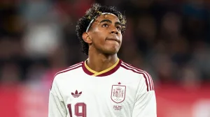 Por qué no juega Lamine Yamal hoy en España vs Cabo Verde en el Mundial 2026