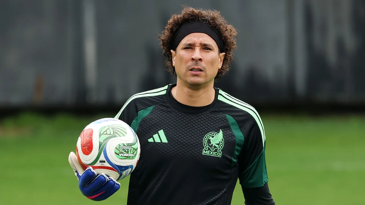 Memo Ochoa, Selección Mexicana