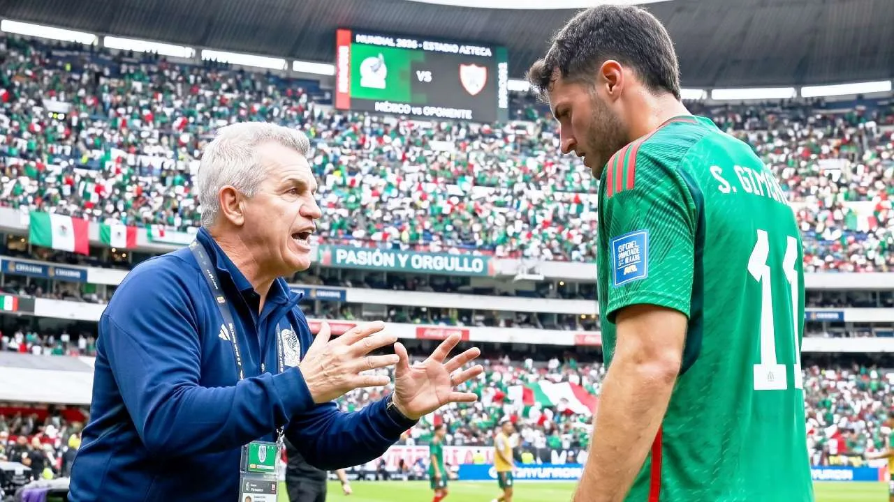 Mundial 2026: Javier Aguirre exige goles Santiago Giménez sino a la banca