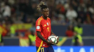 Por qué no juega Nico Williams hoy en España vs Arabia Saudita en el Mundial 2026