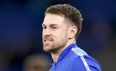 El ex futbolista de Pumas consiguió nuevo equipo y acá te contamos todos los detalles del futuro de Aaron Ramsey.