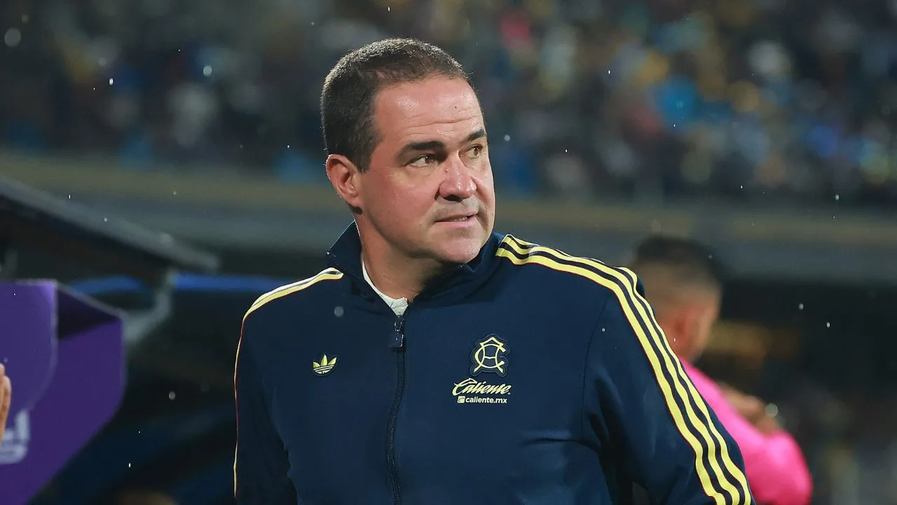 André Jardine, ex entrenador del América.
