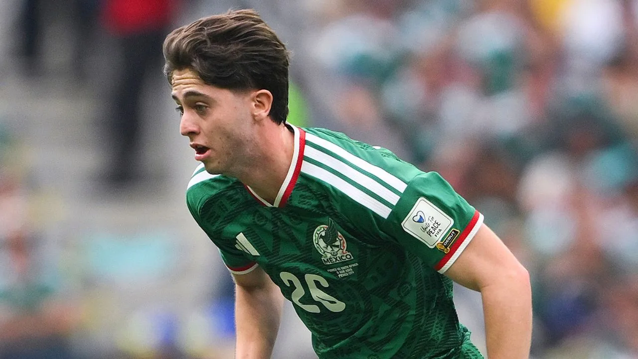 Por qué Brian Gutiérrez repetiría como titular con México vs Corea del Sur.