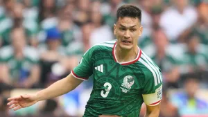 Mundial 2026: Cuántos juegos se perderá César Montes tras ser expulsado en México vs Sudáfrica y quién lo suplirá