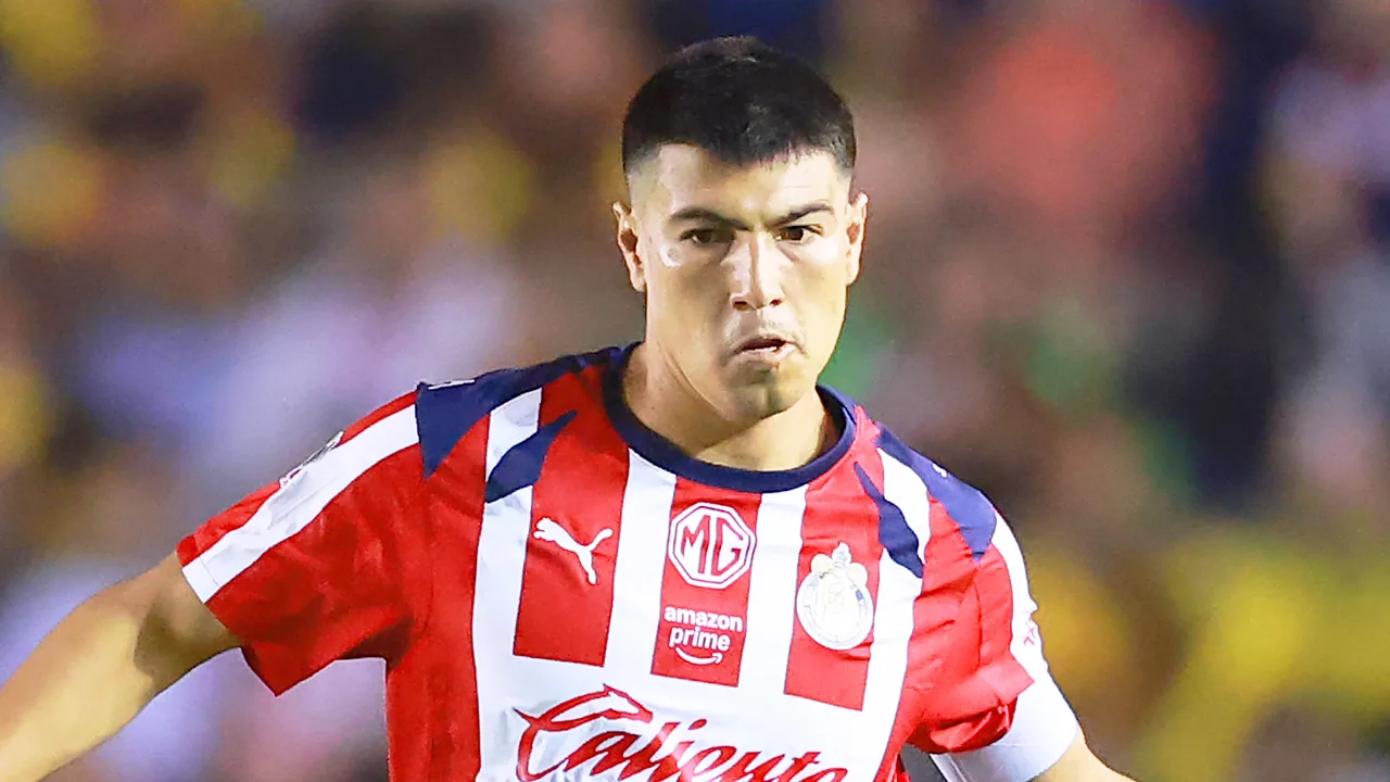 Erick Gutiérrez y su futuro fuera de Chivas.