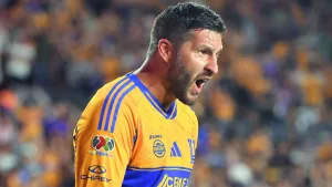El tierno guiño de Gignac y su hijo al Tri en pleno México vs Corea del Sur en el Mundial 2026