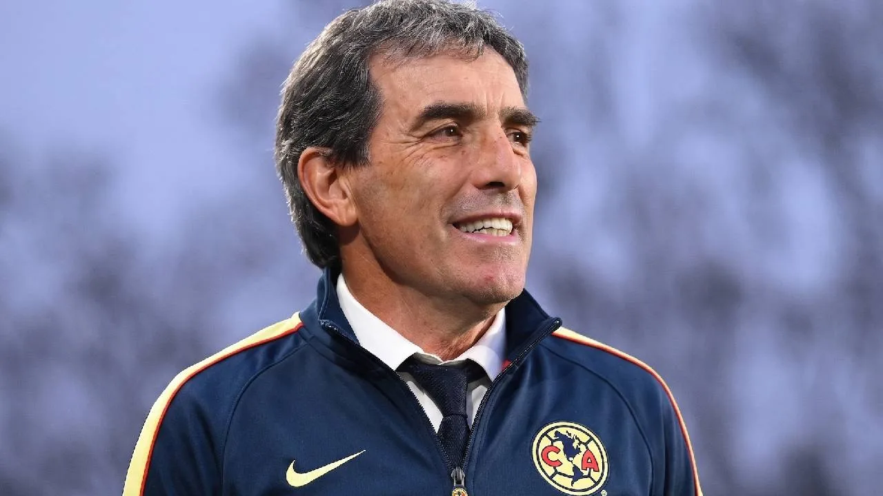 Guillermo Almada, DT uruguayo.