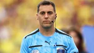 México vs Corea del Sur: Quién es Gustavo Tejera, árbitro que le pitará al Tri y que debuta en el Mundial 2026.