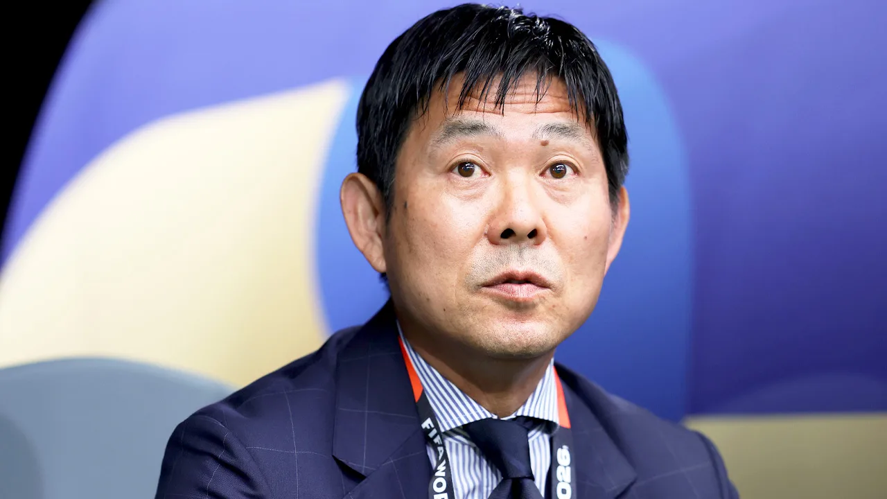 DT de Japón utiliza pizarra para ‘calmar’ a sus futbolistas en el duelo ante Países Bajos del Mundial 2026 Hajime Moriyasu, estratega de Japón en Mundial 2026.