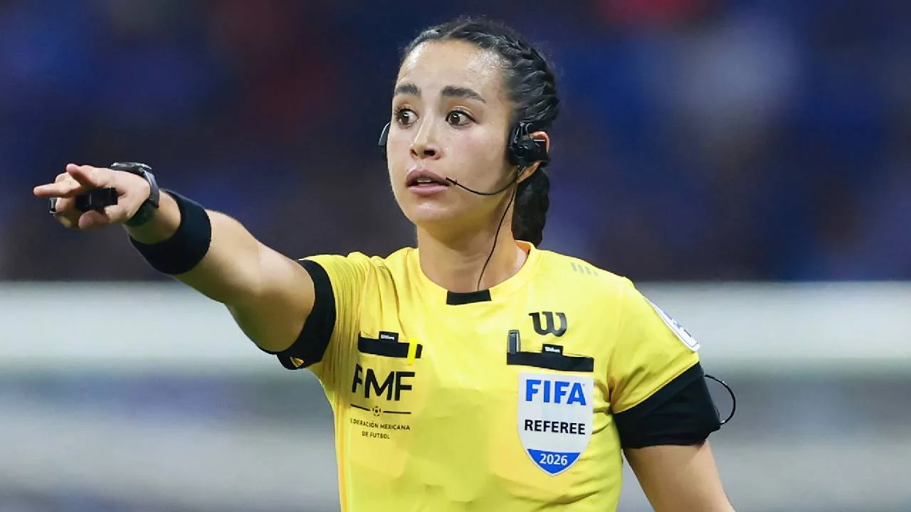 Katia Itzel García, árbitra mexicana.