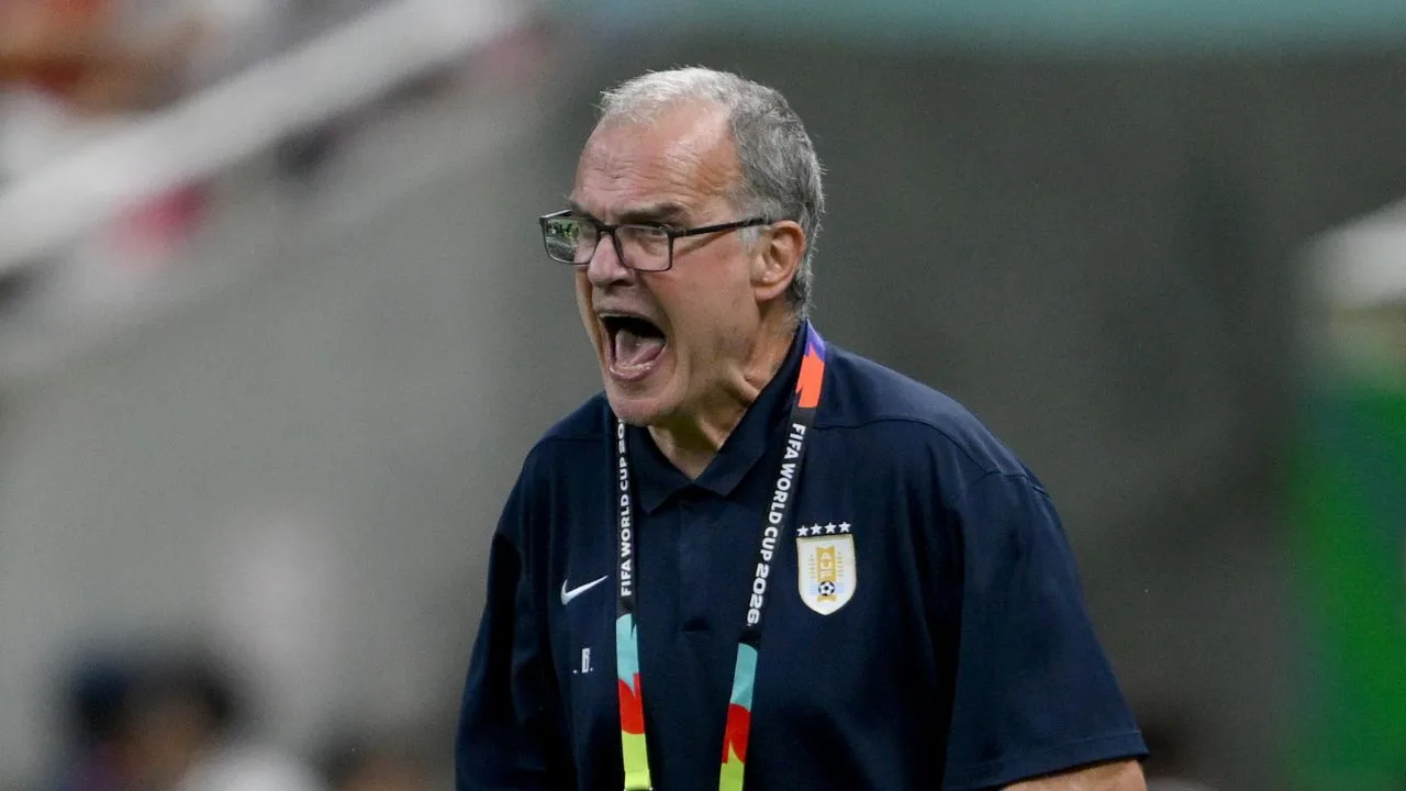 Marcelo Bielsa, entrenador de Uruguay. 