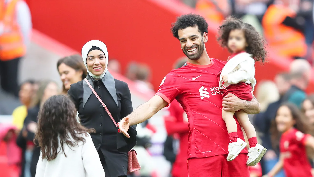 Como una de las grandes figuras del fútbol egipcio, Mohamed Salah cuenta con una particular historia de amor.