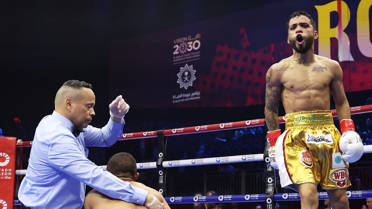 Oscar Collazo venció a Neider Valdez en su combate. 