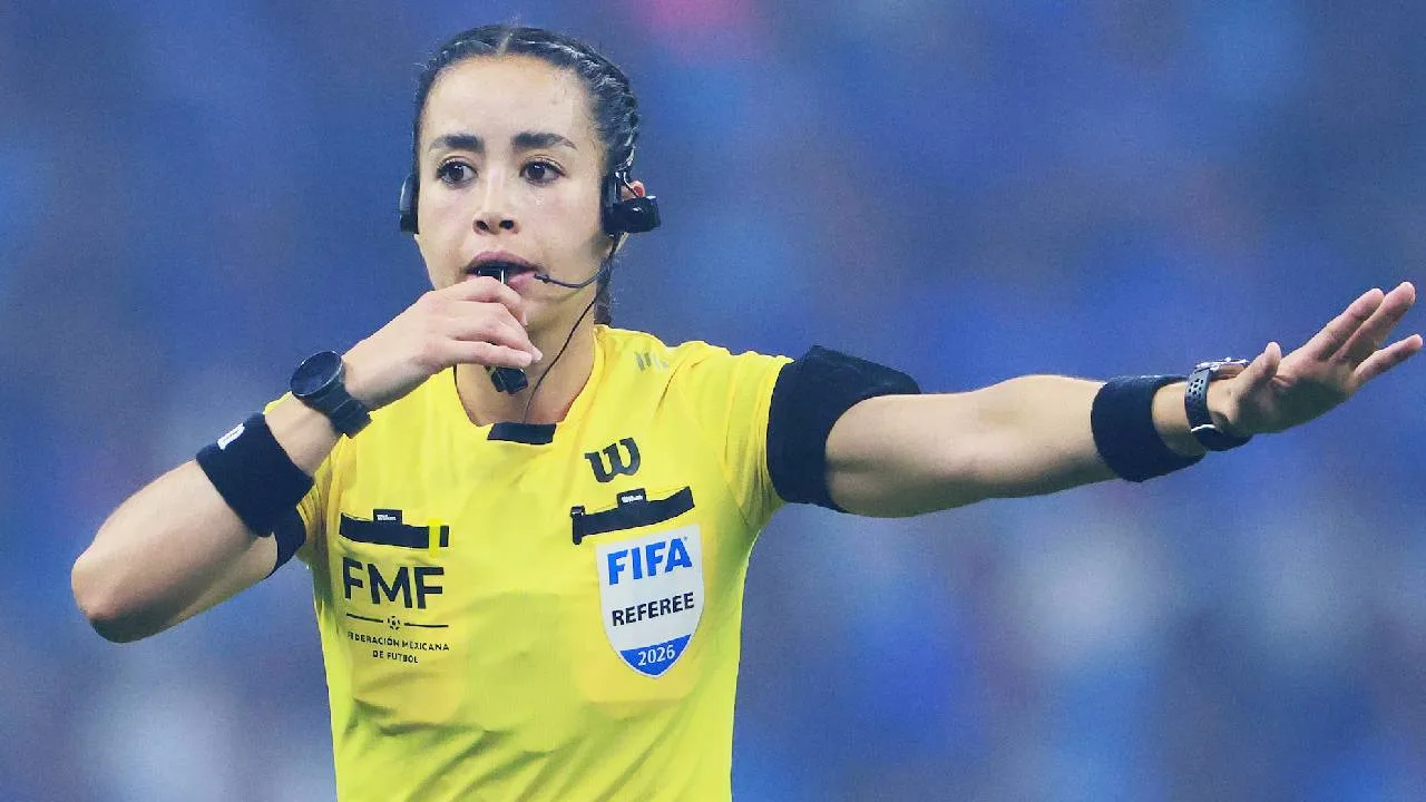 Katia Itzel García, árbitra mexicana.