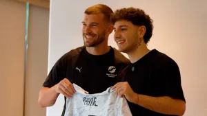 El emotivo encuentro entre Tim Payne y Scarso en Miami, la dupla del fenómeno viral del Mundial