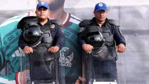 Mientras se disputa el México vs Sudáfrica del Mundial 2026, se desata la violencia en calles de CDMX