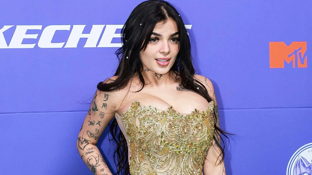 Karely Ruiz denunció un violento ataque en su domicilio de Nuevo León.