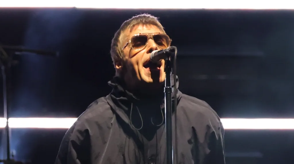 Liam Gallagher, Oasis