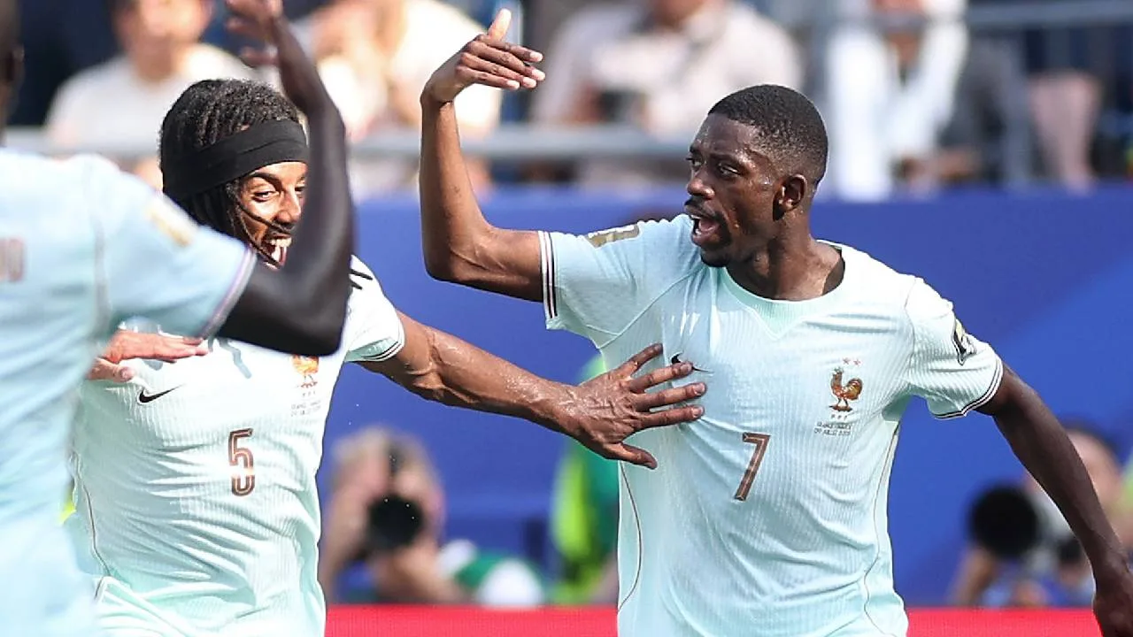 La Selección de Francia es la primera semifinalista.
