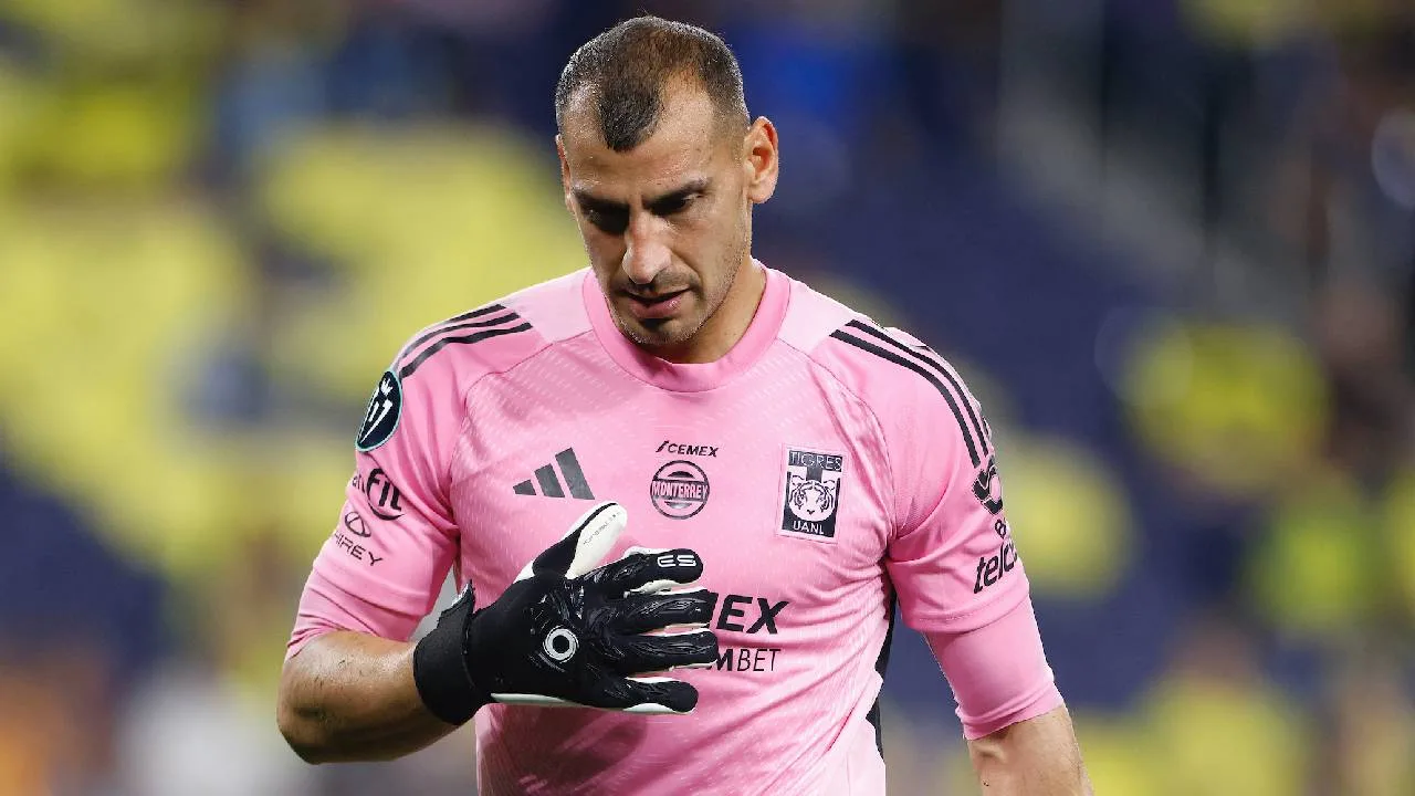 Guido Pizarro, portero de Tigres.