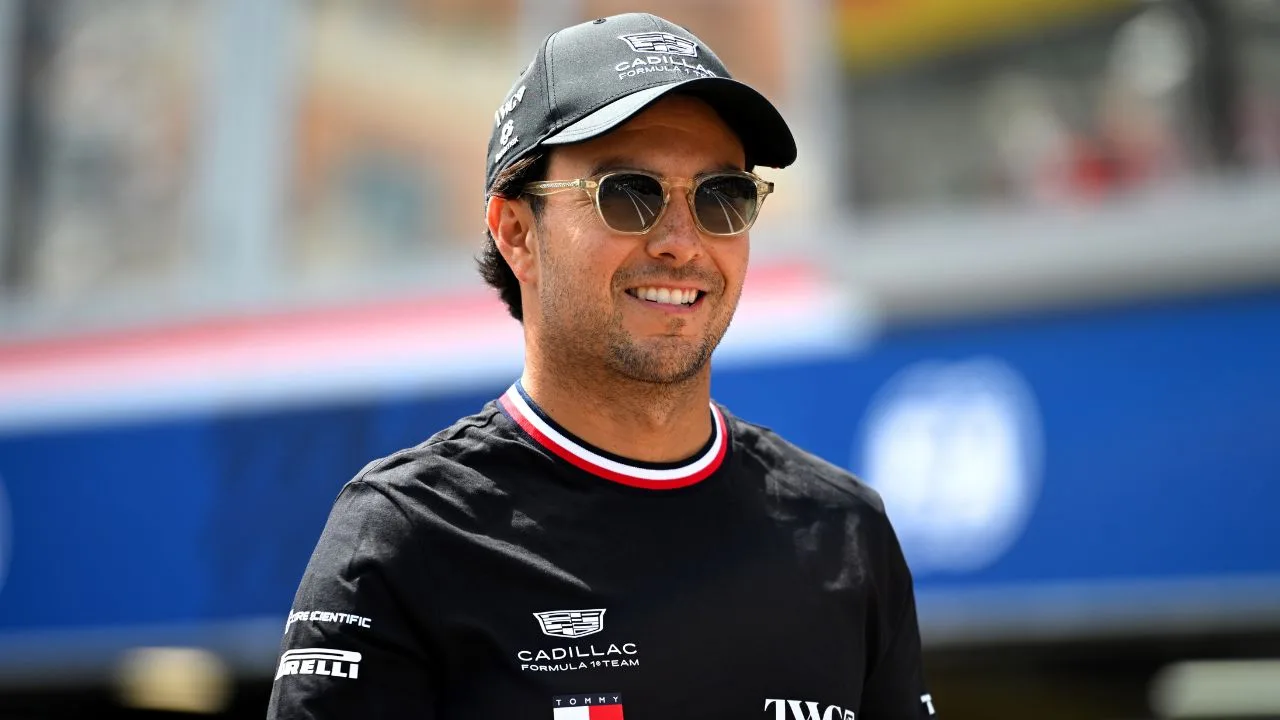 Checo Pérez aplica la diplomacia para la Final España vs Argentina pero se le escapa polémica frase.
