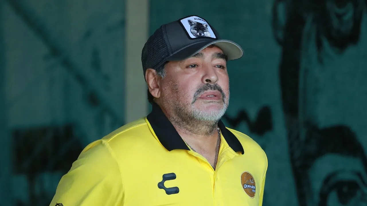 Diego Armando Maradona, ex jugador e ícono del futbol mundial. 