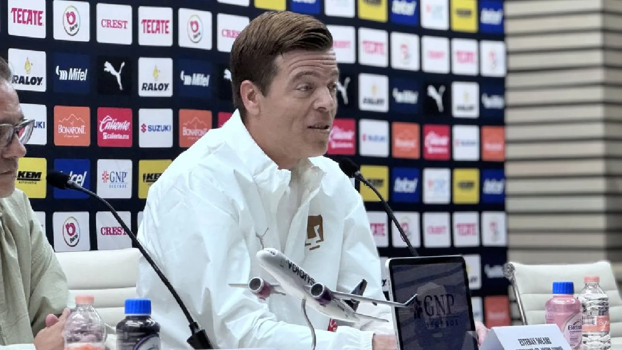 Esteban Solari, DT de Pumas.