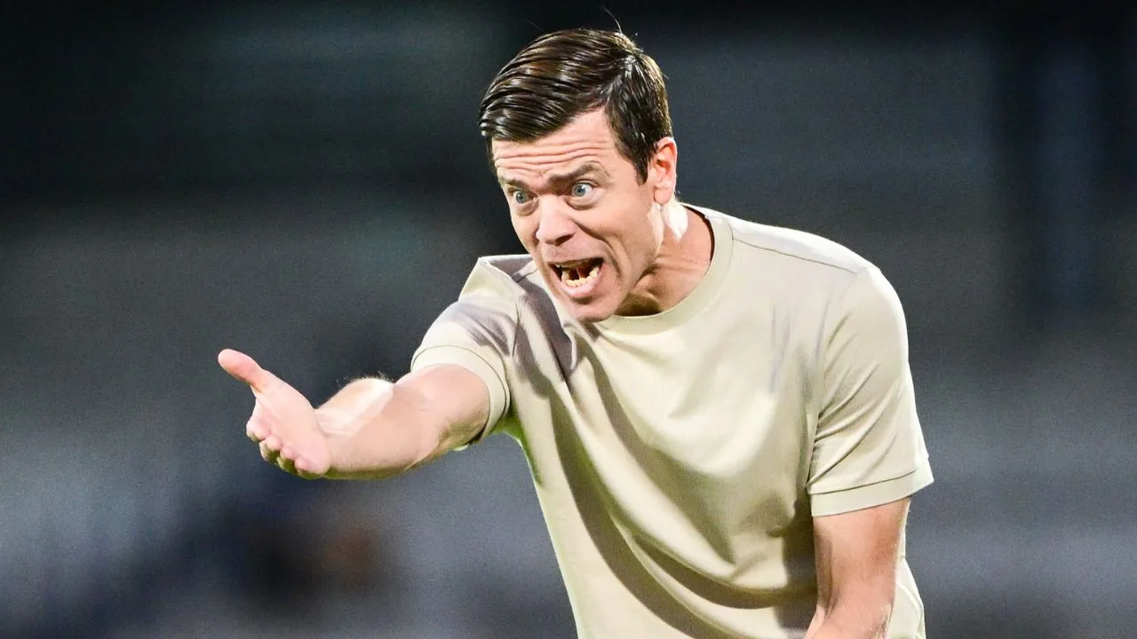 Por qué expulsaron a Esteban Solari tras finalizar el Pumas vs Pachuca Por qué expulsaron a Esteban Solari tras finalizar el Pumas vs Pachuca.