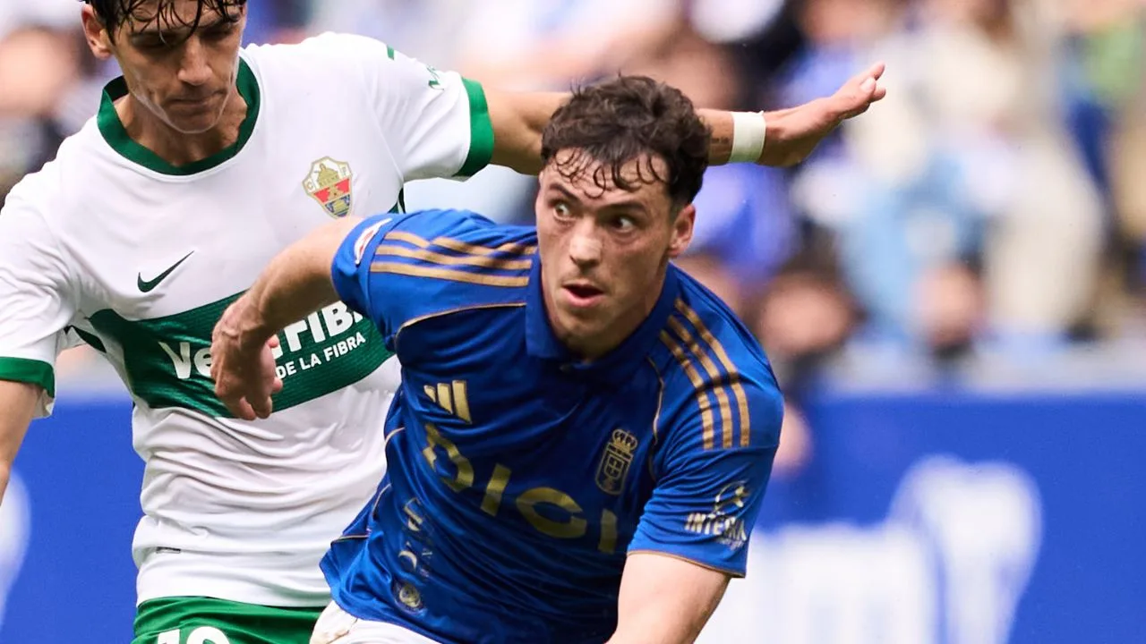 Federico Viñas, jugador del Real Oviedo. 