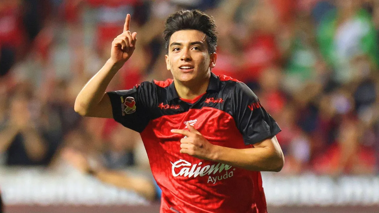 En modo crack: Gilberto Mora regresa del Mundial 2026 y marca gol con Xolos de Tijuana.