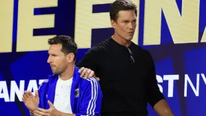 Previo a la final del Mundial 2026 toman legendaria fotografía: Lionel Messi, Tom Brady y Novak Djokovic, juntos