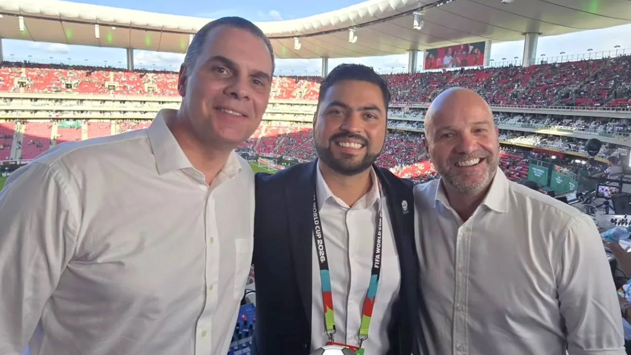 Revientan a Villa Villa por cómo cantó gol de Tigres vs Atlético de San Luis en su debut como narrador de TV Azteca.