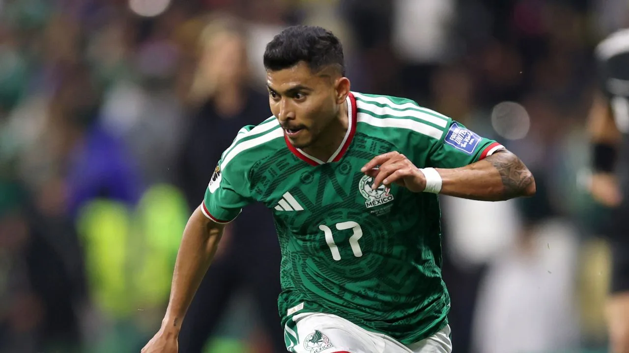 Orbelín Pineda, jugador del AEK Atenas y la Selección Mexicana. 