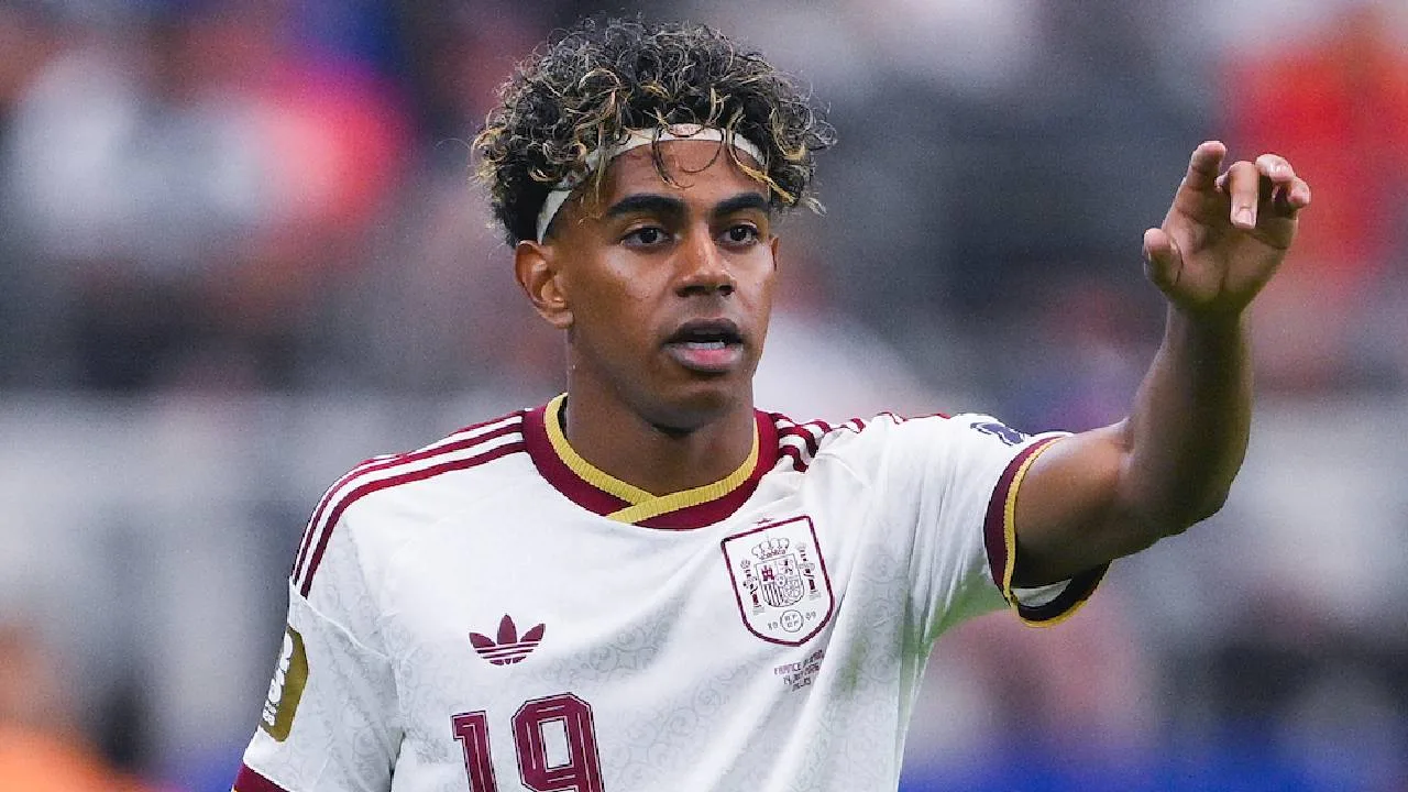 Lamine Yamal, jugador del Barcelona y Selección de España.