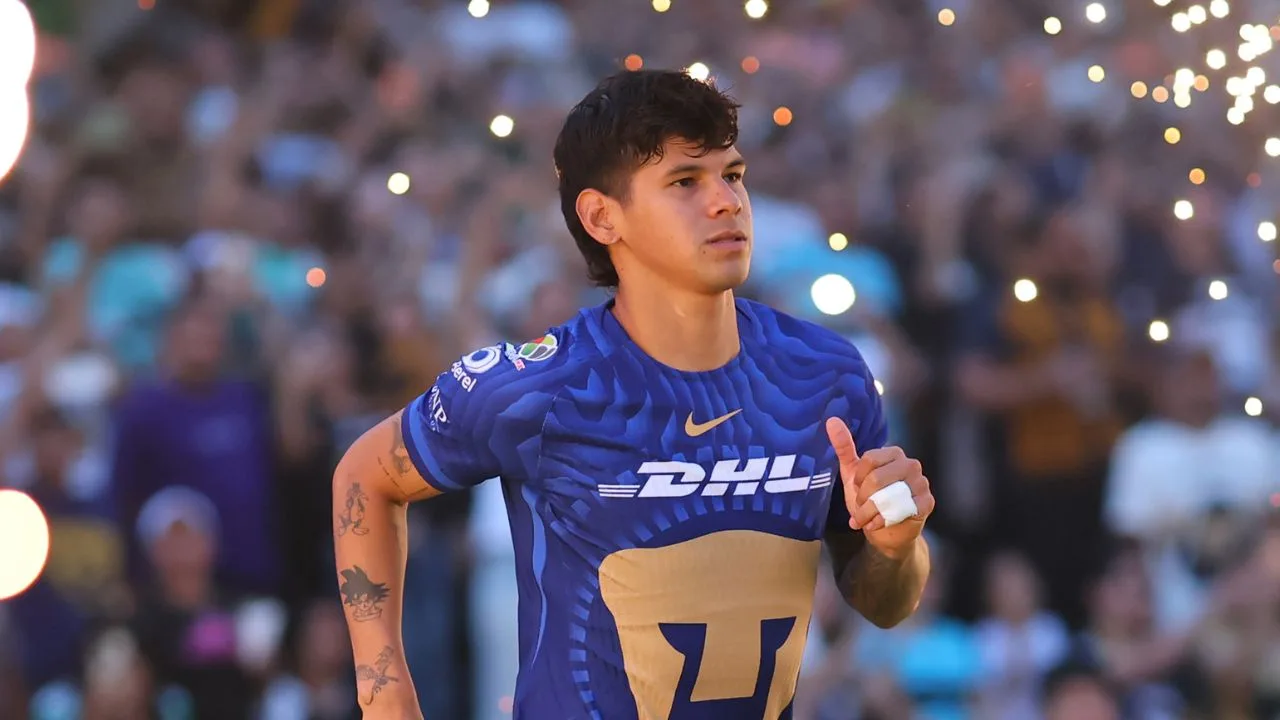 Robert Morales, jugador de los Pumas. 