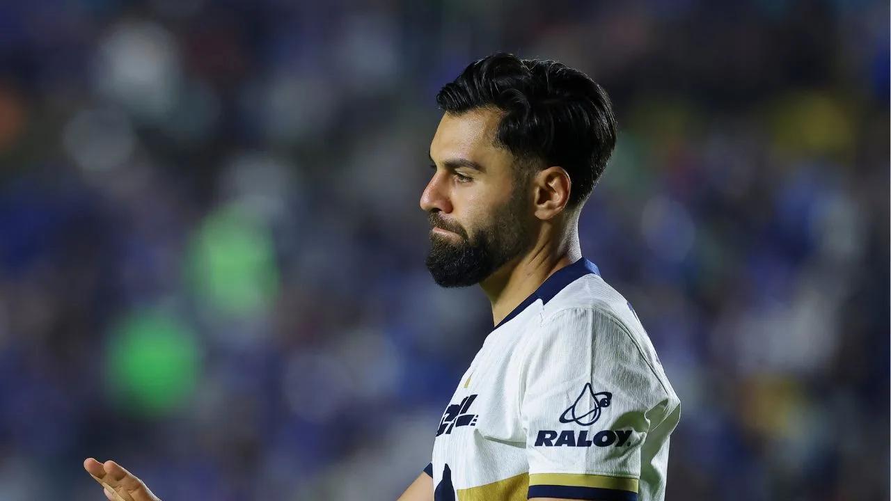 Rubén Duarte, jugador de Pumas. 