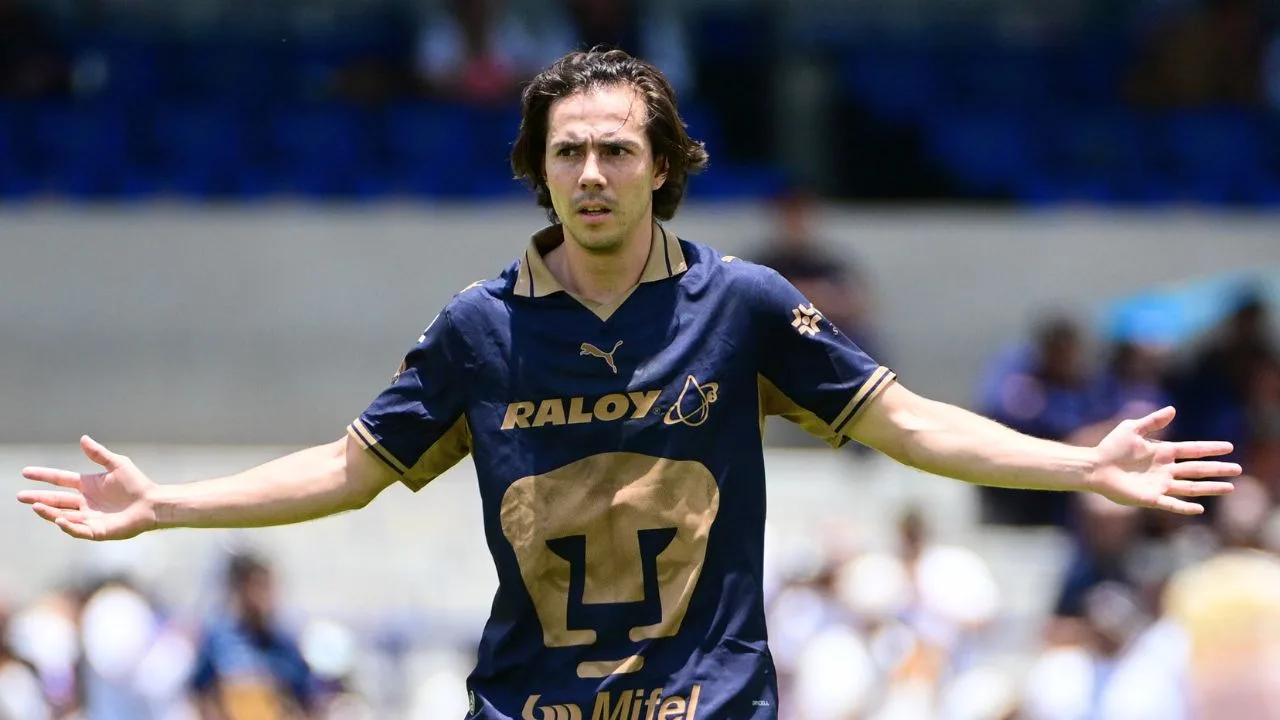 Cómo le fue a Sebastián Córdova en su debut con Pumas rumbo al Apertura 2026.