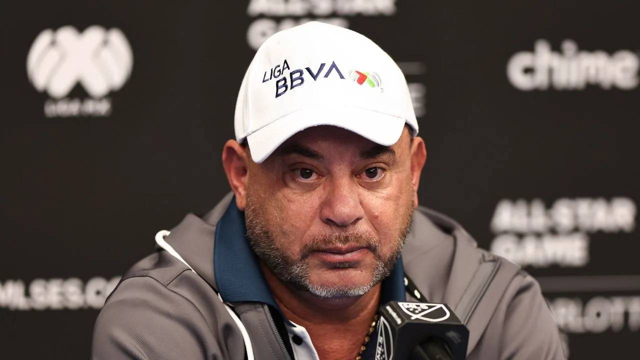 Antonio Mohamed, DT del Toluca y del equipo de la Liga MX en el All-Star Game. 