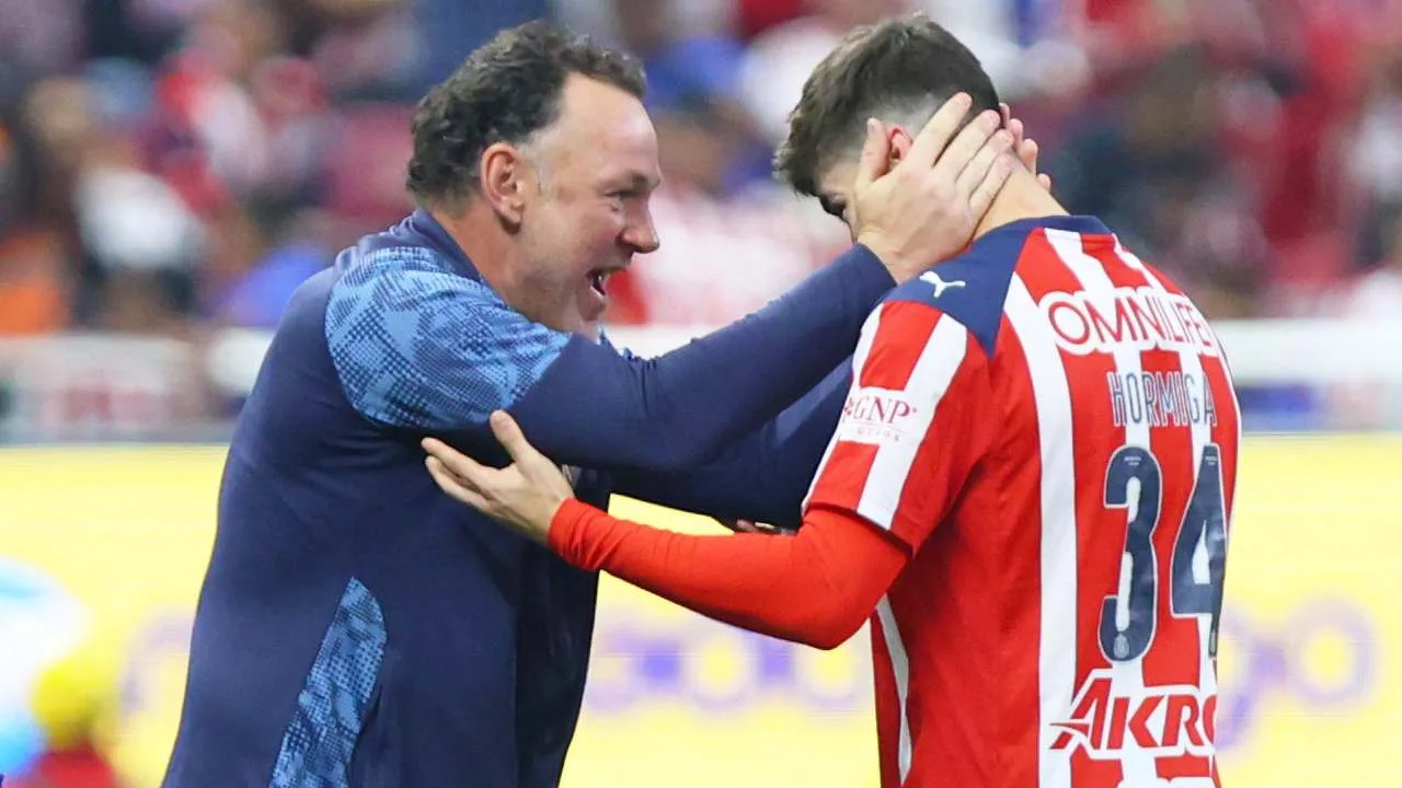 Chivas: Hormiga González hace berrinche y Milito reacciona