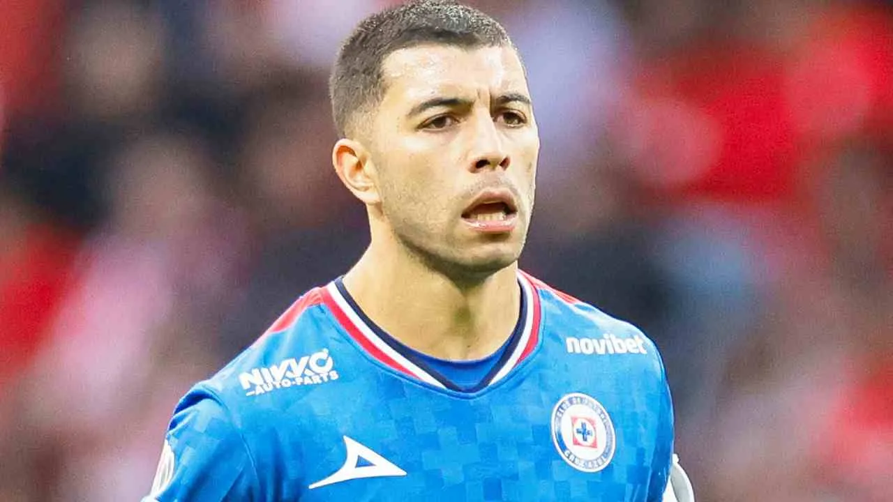 Cruz Azul borra a Erik Lira ante Atlas del Apertura 2026
