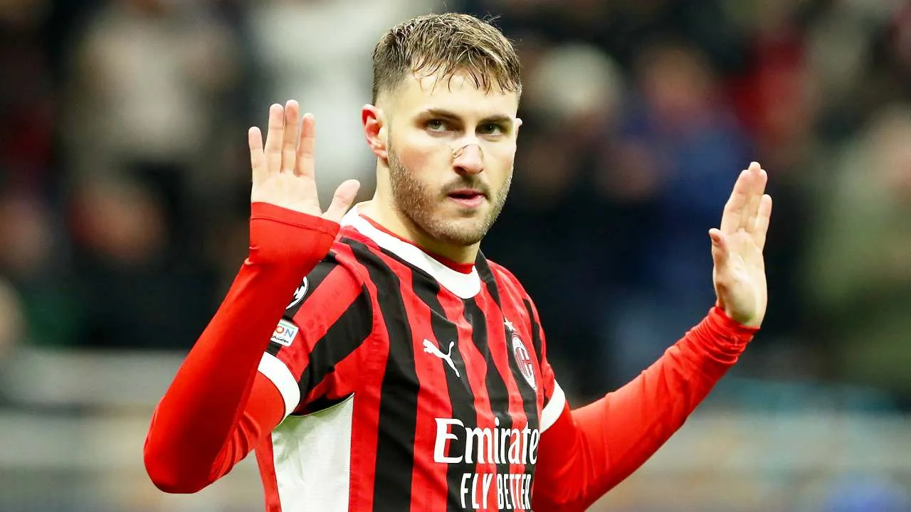 Milan rechazó la primera propuesta del Porto por Santiago Giménez