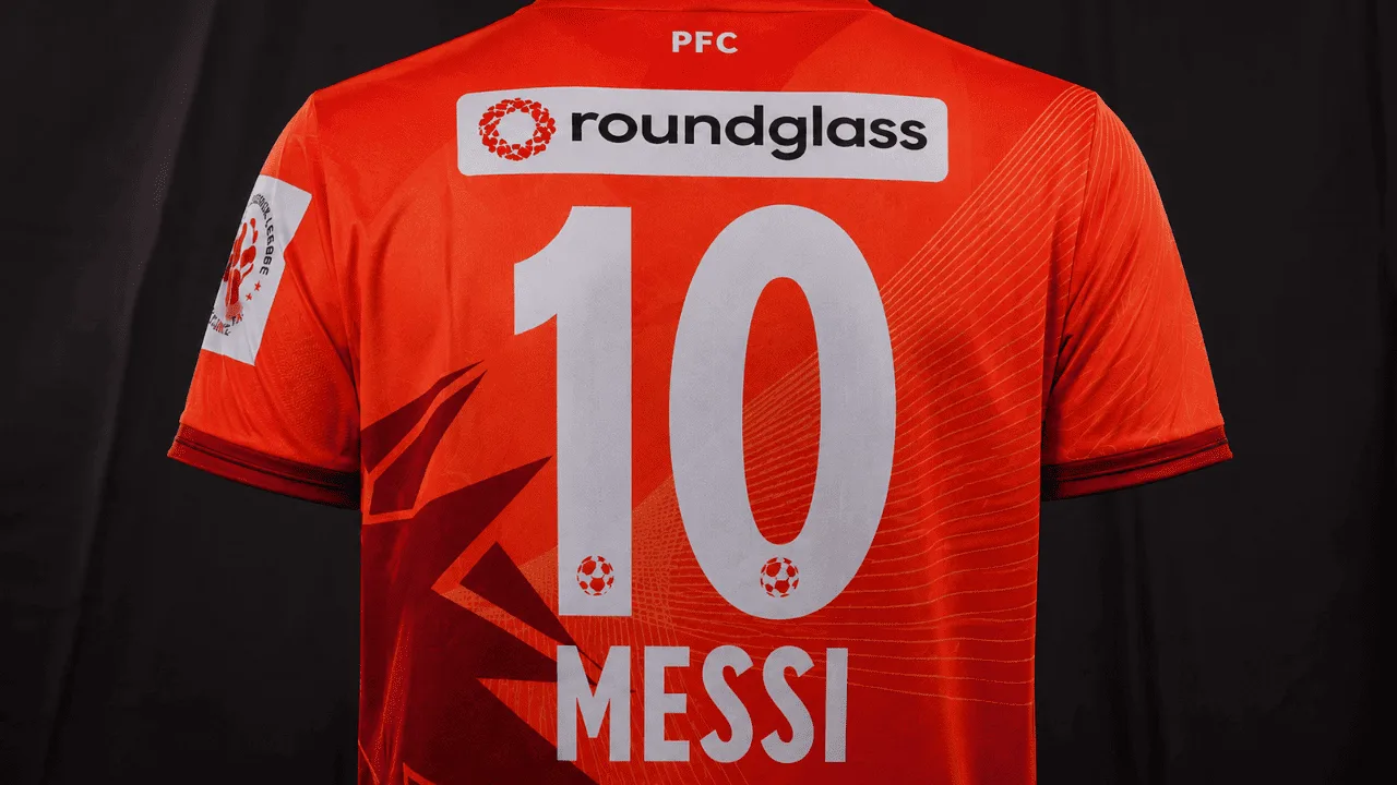Messi llega a la India.