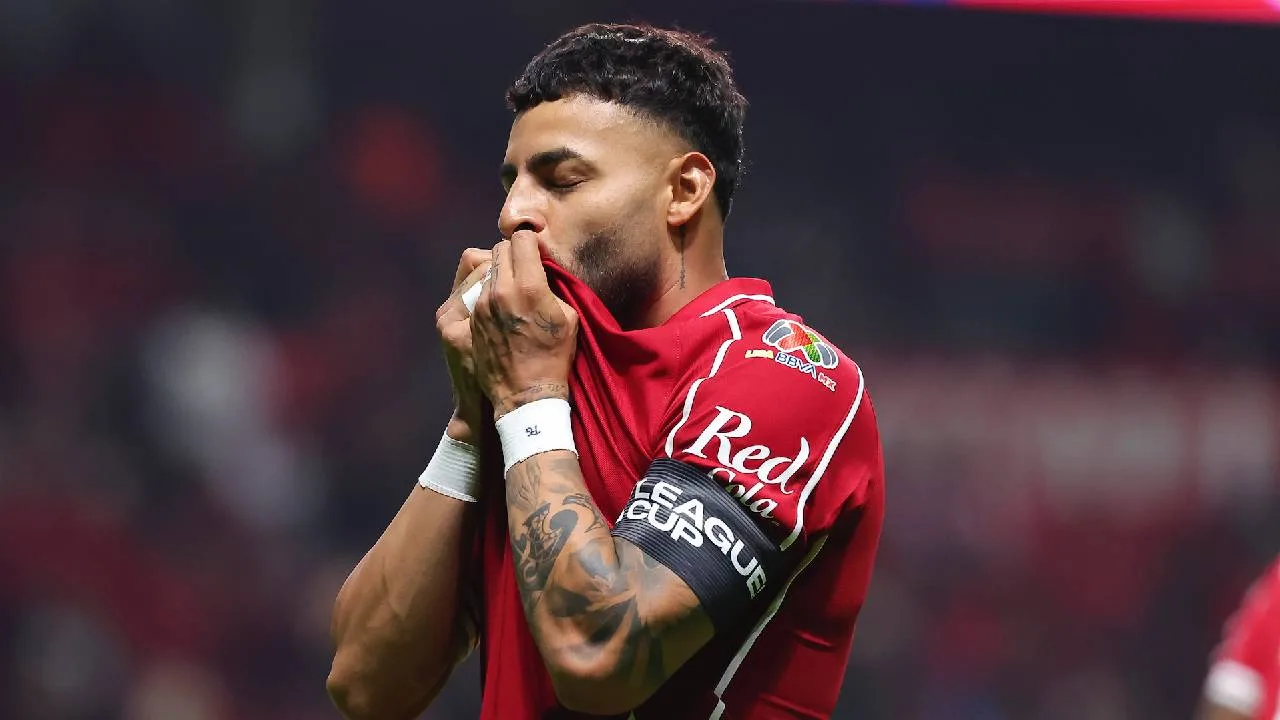 Alexis Vega, jugador del Toluca.