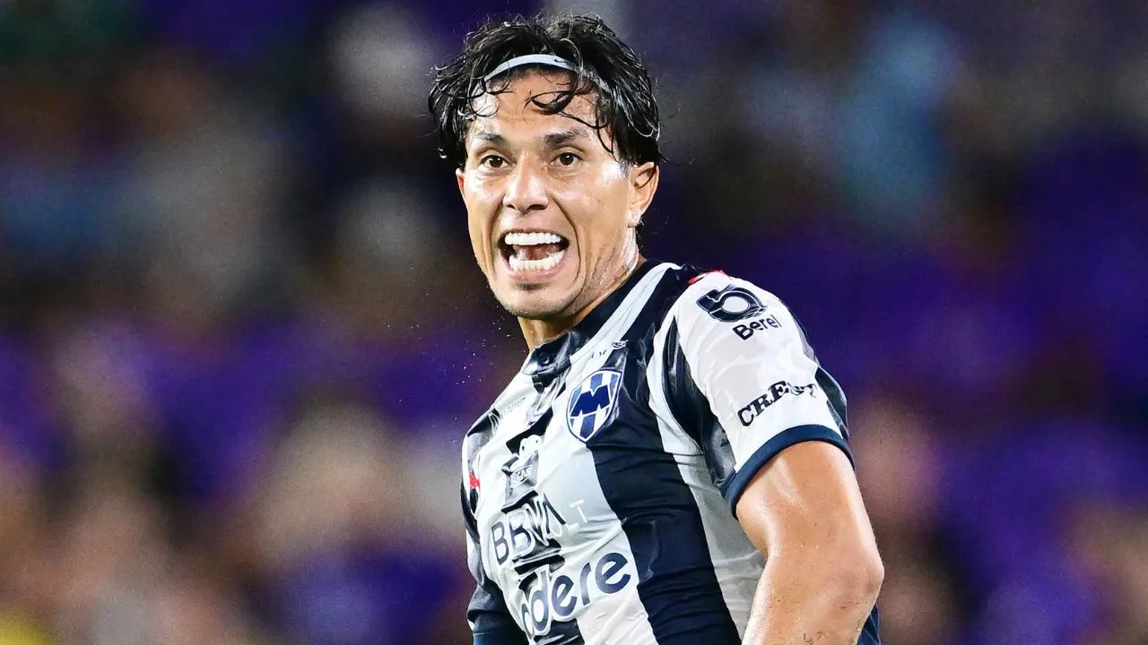 Carlos Salcedo preocupa a Rayados de Monterrey: qué le pasó y que tan grave sería su lesión.