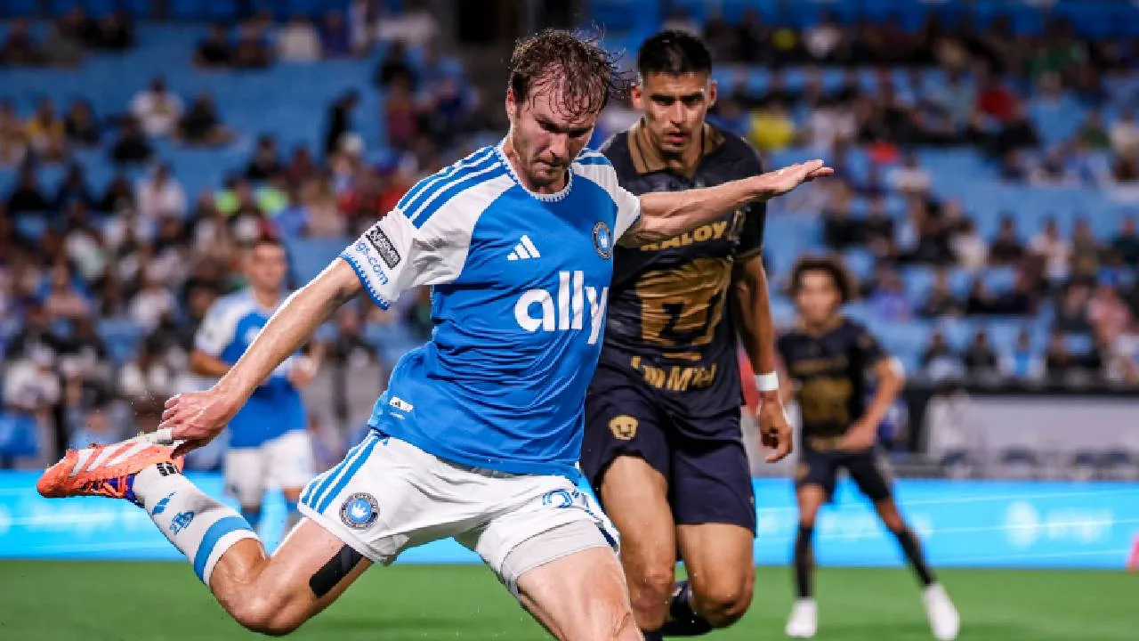 Charlotte se impuso por 3-0 ante Pumas.