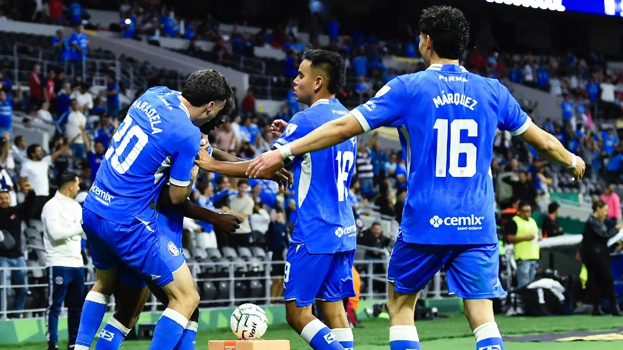 Cruz Azul recibe al Atlante.